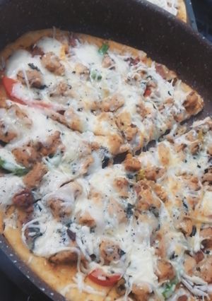 صورة لوصفة بيتزا إيطالي بعجينة هشه 🍕