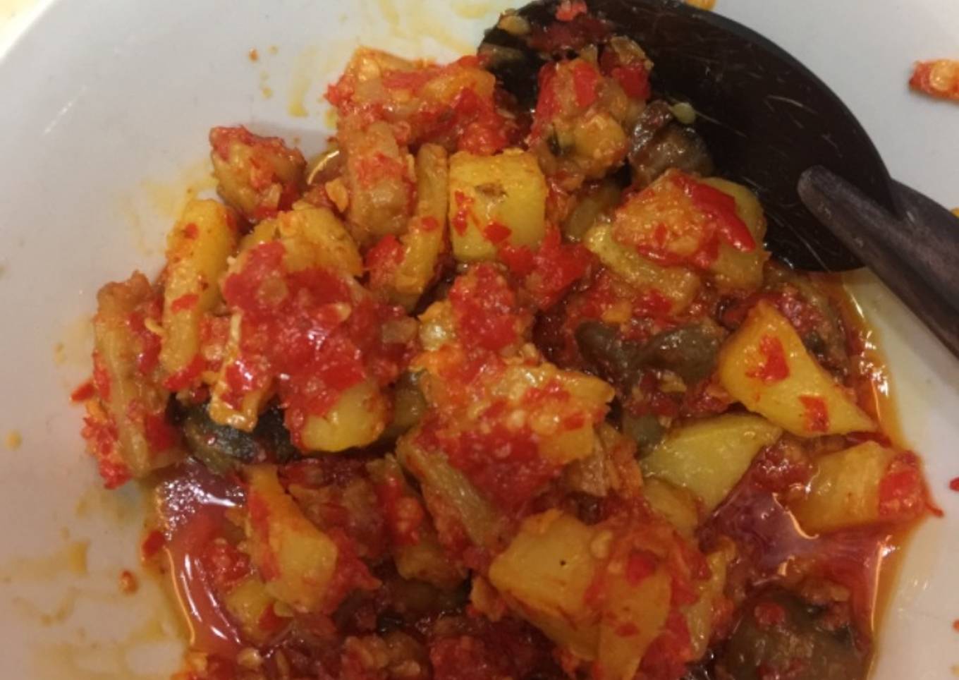 Balado kentang ati ayam