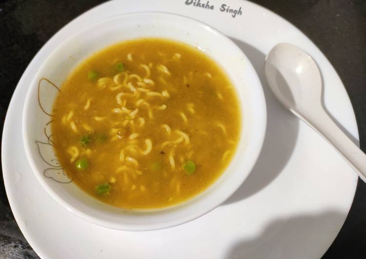 Simple Way to Prepare Ultimate Noddle pea Soup