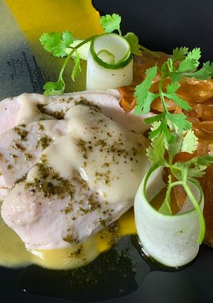 A picture of Chicken francaise.