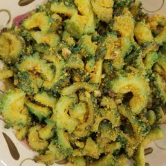 A picture of Bittergaurd fry.