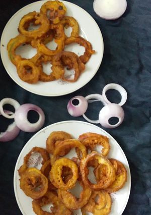 ওনিয়ন রিংস (onion ring recipe in Bengali) রেসিপির প্রধান ছবি