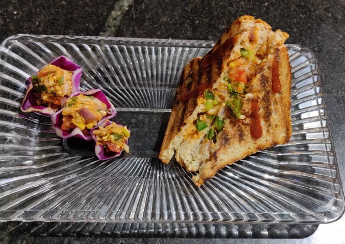 Grilled pizza sandwich