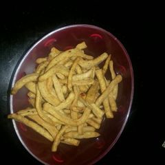 A picture of Masala Mathri.