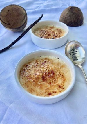 A picture of Vegan Coconut Crème Brûlée.