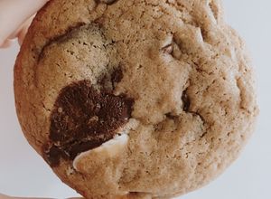 Una foto de Chocolate chip cookies 🍪