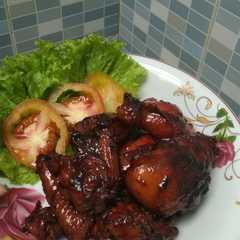 A picture of Ayam bakar madu.