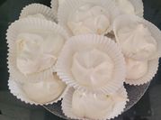 A picture of baked egg meringue