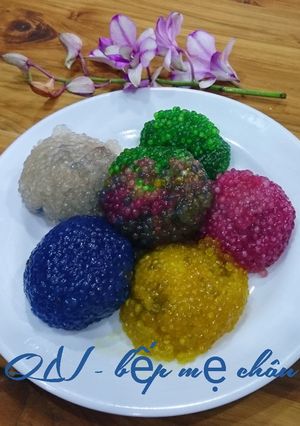 Hình của món Bánh bột báng nhân thịt.