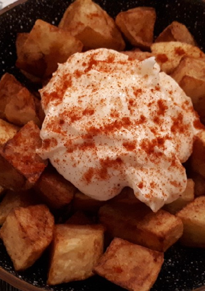 Una foto de Patatas bravas