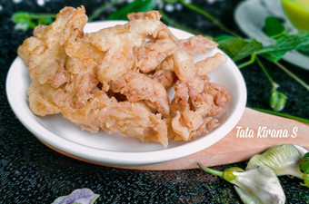 Resep Jamur Tiram Crispy Kriyuk-Kriyuk yang Lezat Sekali