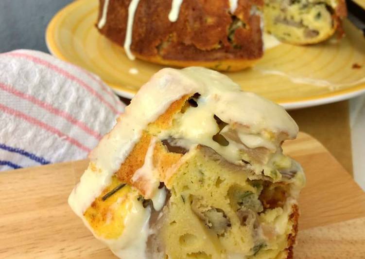 Step-by-Step Guide to Prepare Qualsiasi sera della settimana Ciambella ai funghi con besciamella al parmigiano