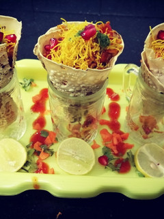 પાપડ કોર્ન ચાટ (Papad Corn Chaat recipe in Gujarati) રેસીપી મુખ્ય ફોટો