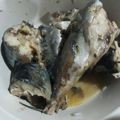 A picture of Boiled titus fish.
