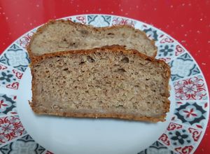 Foto principal de Bizcocho integral de banana y crema de orujo, en airfryer