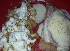 Foto principal de Papas con queso crema y Mila a la napolitana