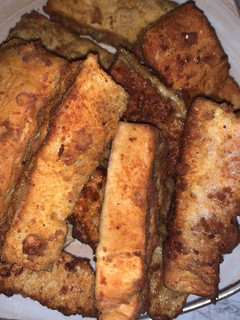 A picture of Bread fries.