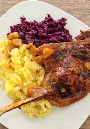 Almával töltött libacomb recept fotója