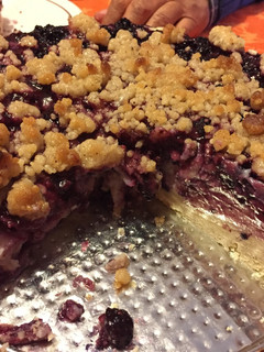 Una foto de Kuchen alemán de moras silvestres