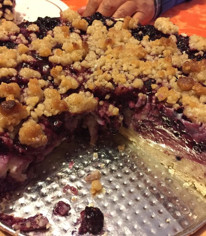 Una foto de Kuchen alemán de moras silvestres