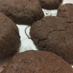 3 ingredient Crunchy Nutella cookies A picture of 3 ingredient Crunchy Nutella cookies.