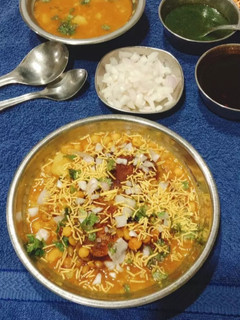 रगड़ा पेटिस चाट(ragda patties chaat recipe in hindi)) रेसिपी मुख्य फोटो