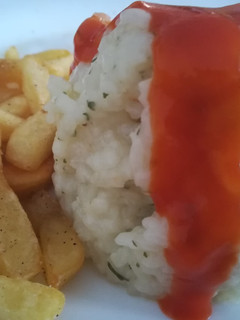 Una foto de Arroz a la cubana a mi manera