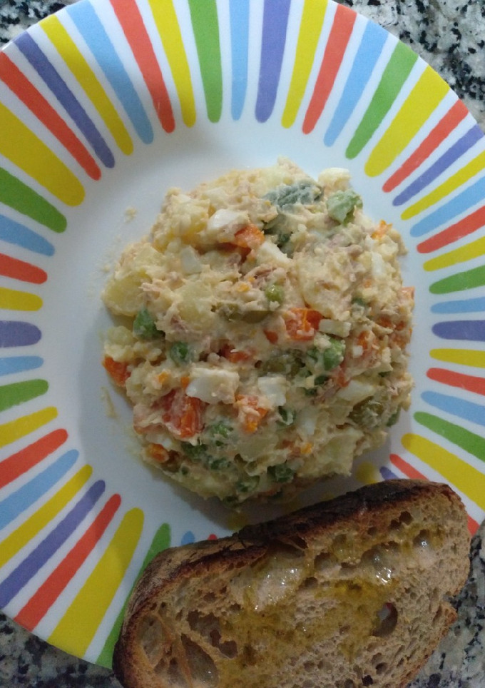 Una foto de Ensaladilla rusa