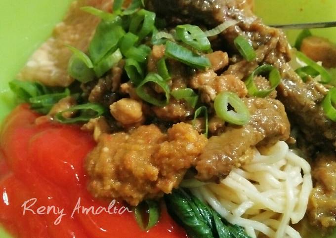 Bagaimana Membuat Mie Ayam Sederhana like as si Abang Jualan yang Bikin Ngiler