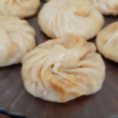 A picture of Mix veg momos.