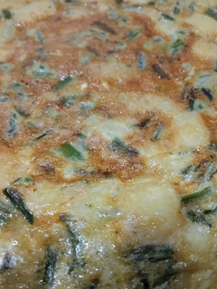 Una foto de Tortilla de patata con espárragos