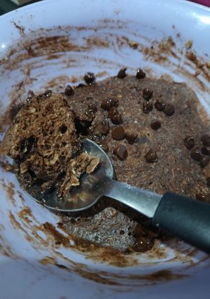 Una foto de Mini tortita de chocolate y avena en microondas
