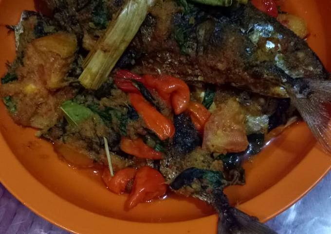 Panduan Masakan Resep Pesmol ikan kembung kemangi