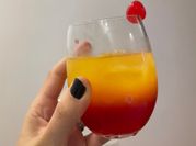 Una foto de cocteles con tequila
