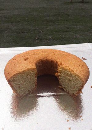 Una foto de Torta de naranja en licuadora