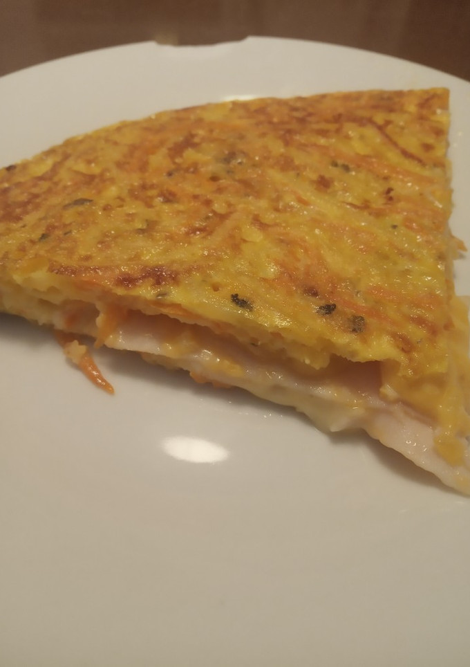 Una foto de Tortilla rellena !! 🥔🥕