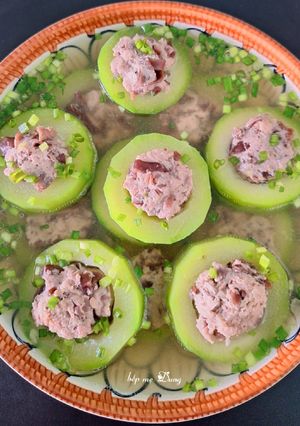 Hình của món Canh bí đao nhồi thịt.