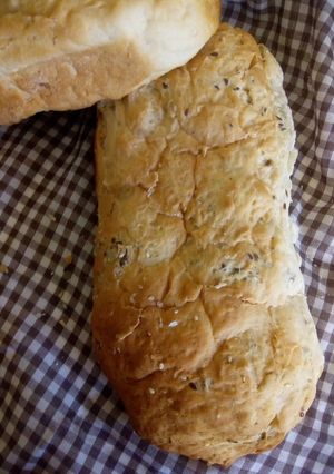 Una foto de Pan de avena y semillas