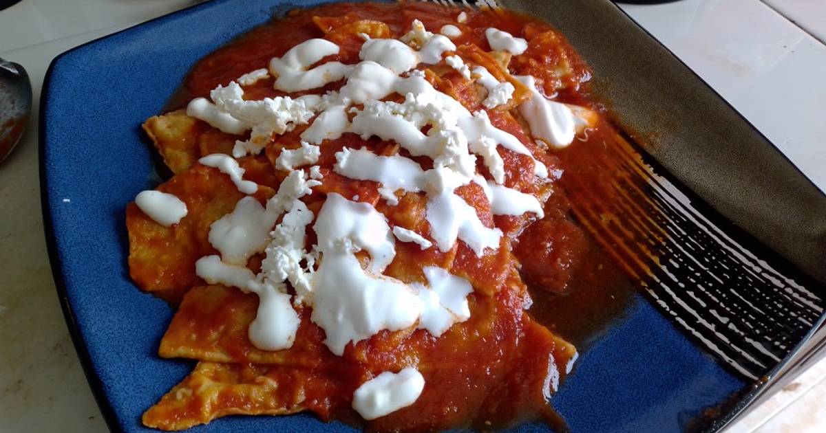 Chilaquiles rojos súper rápidos Receta de Tania Mendoza- Cookpad