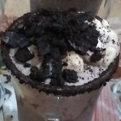 A picture of Oreo shake.