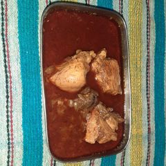 Chicken red gray A picture of Chicken red gray.