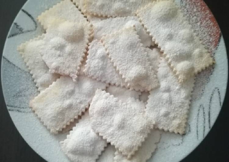 Chiacchiere al forno