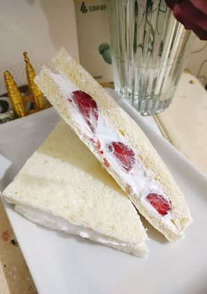 Foto resep JAPANESE SANDWICH / SANDWICH STRAWBERRY