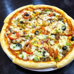A picture of Veg Pizza.