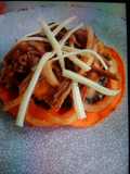 Cuete de res en salsa de tomate