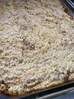 Una foto de Torta (o tarta) de coco y dulce de leche