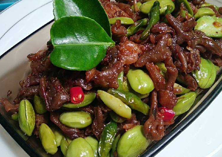 Resep ☀️Oseng Usus sambal Pete☀️☀️☀️, Lezat Sekali