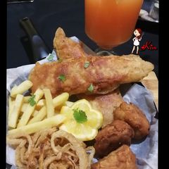 A picture of Beer Battered Hake🍺🐟.