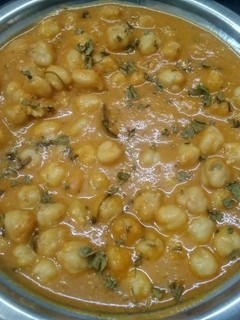 சென்னா பட்டர் மசாலா (Channa butter masala recipe in tamil) செய்முறை முக்கிய புகைப்படம்