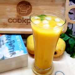 A picture of Mango juice.